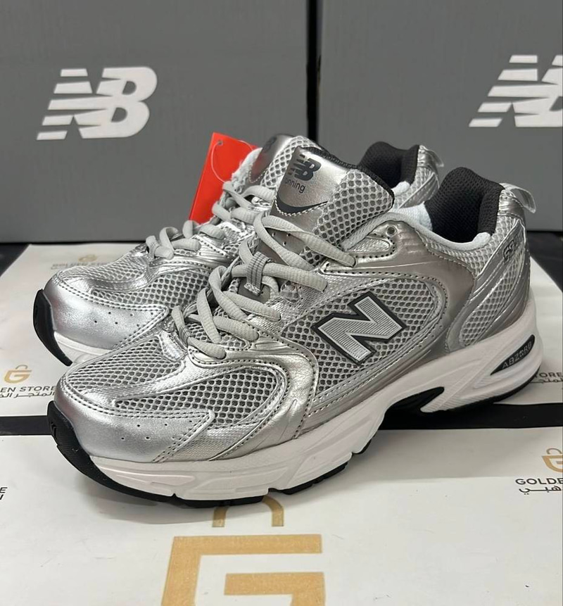 New Balance 530