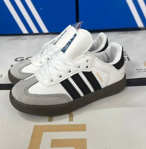  Adidas Samba  ( children ) 