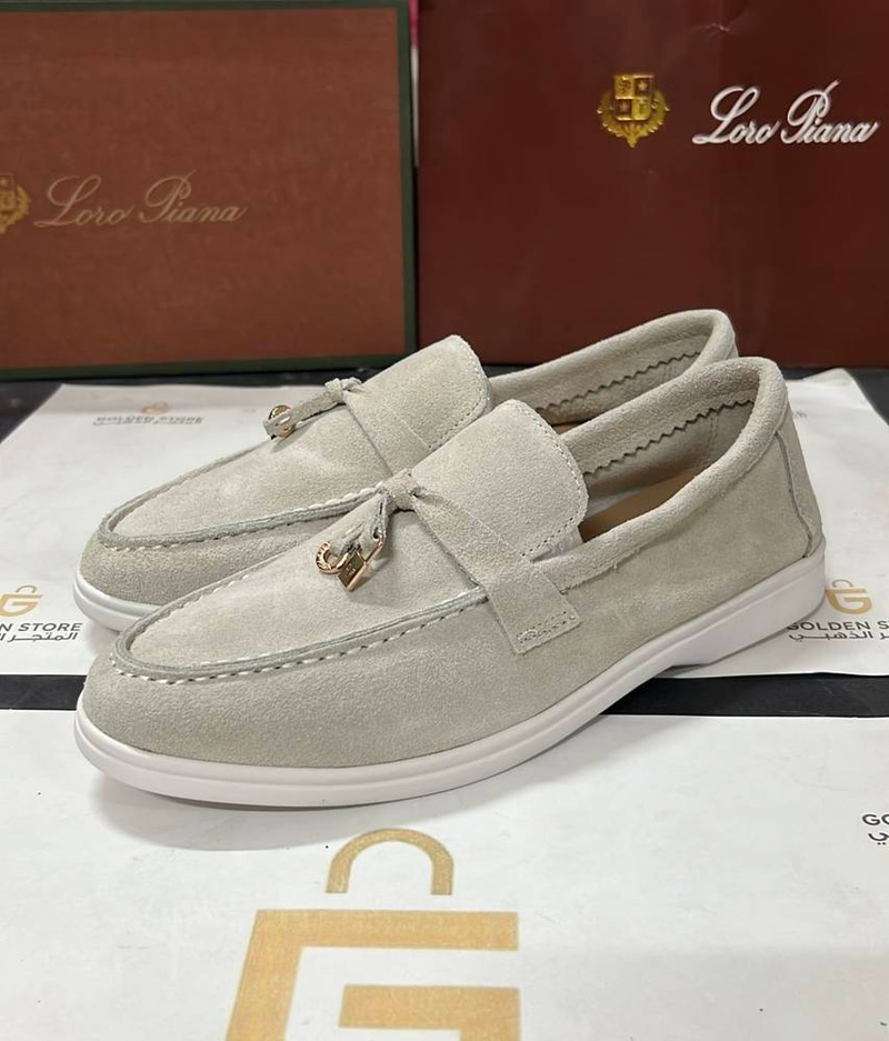Loro Piana ( Summer Walk)