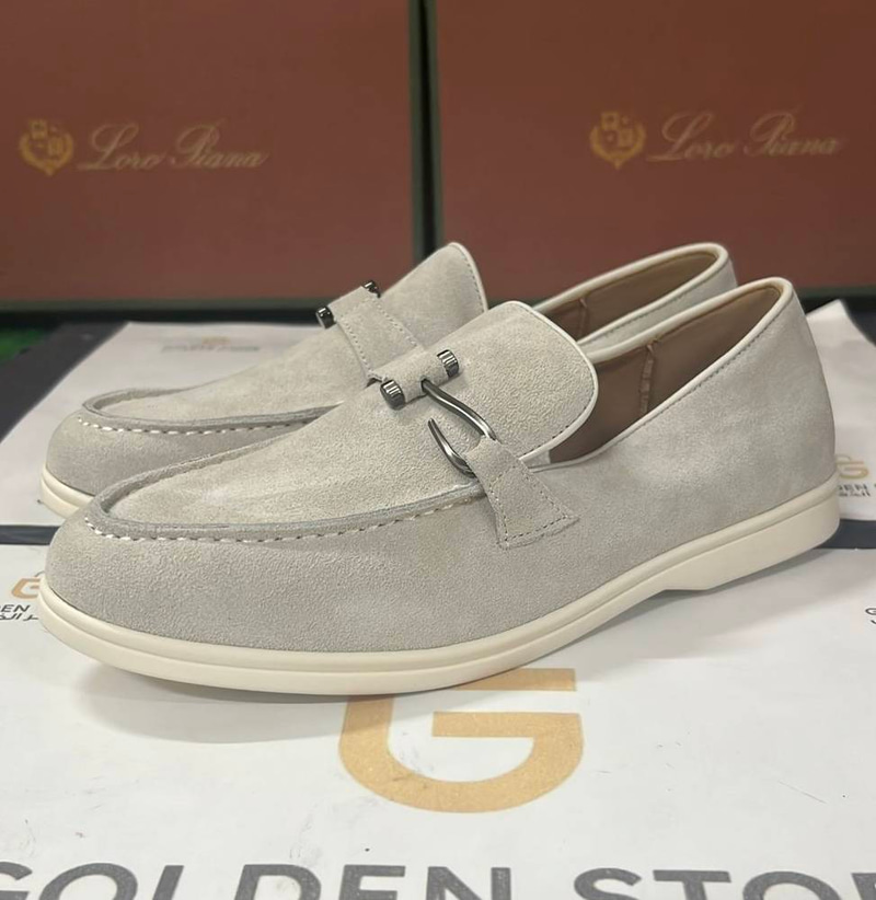 Loro Piana ( Summer Walk)