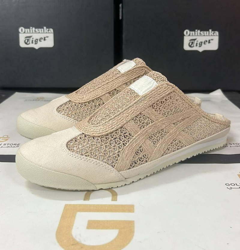 ONITSUKA TIGER