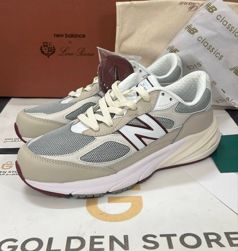 New Balance ( Loro Piana ) 990v6