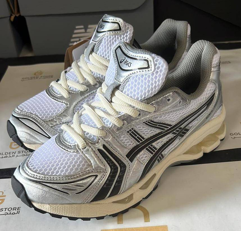 ASICS GEL-KAYANO 14