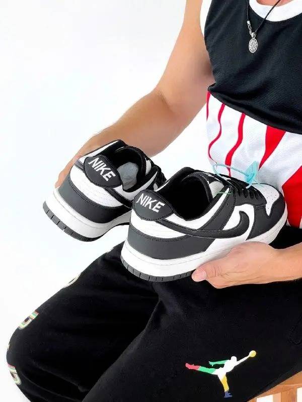 Nike SB Dunk Low White Black
