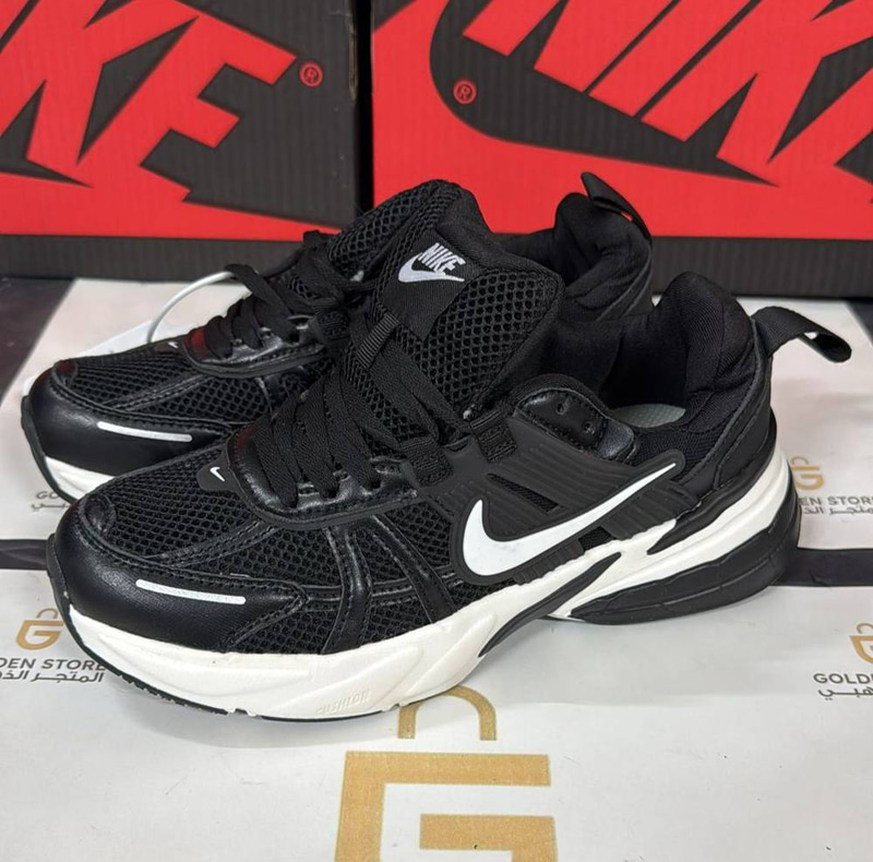 Nike V2K