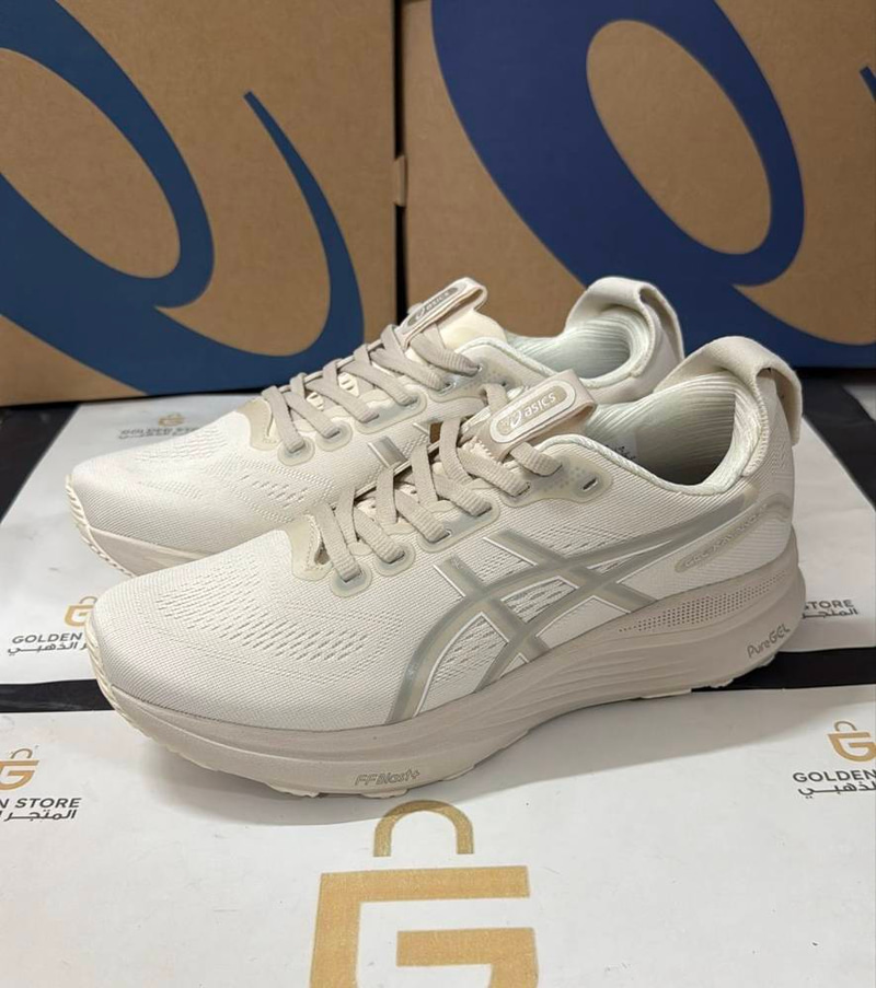 GEL-KAYANO 32