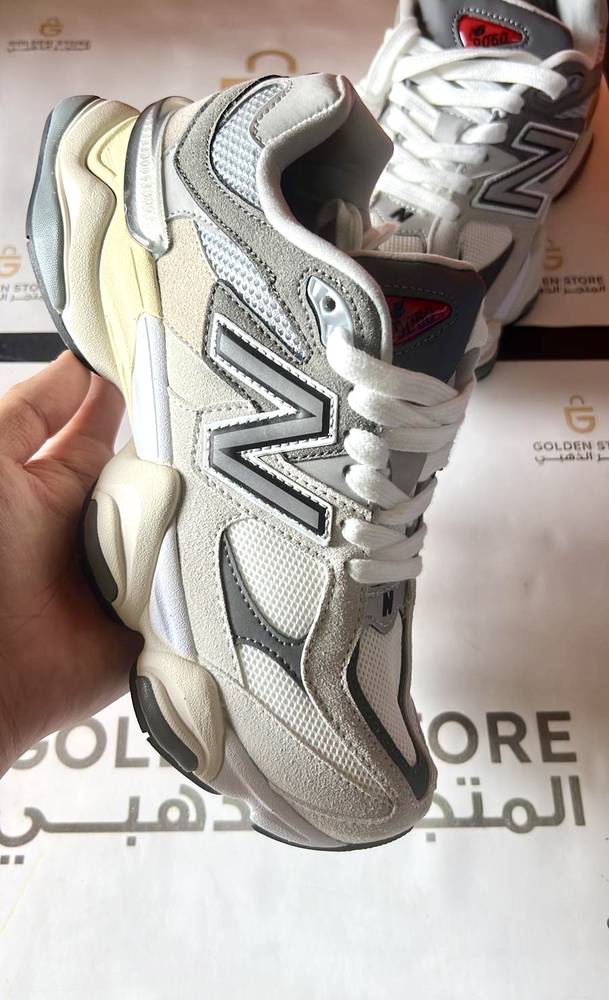 New Balance 9060 Gray