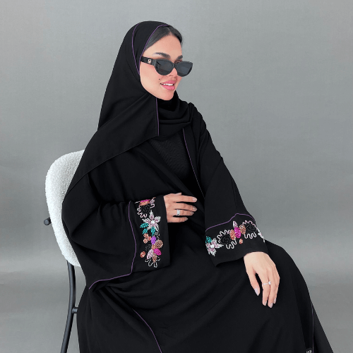 عباية بشت سوداء بتحديد موف وأكمام شك يدوي راقي (عباية حلا)