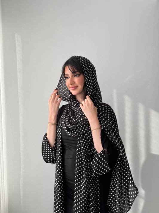 عباية كريب ملكي بجوانب شيفون منقط وأكمام مبطنة (عباية اماني)