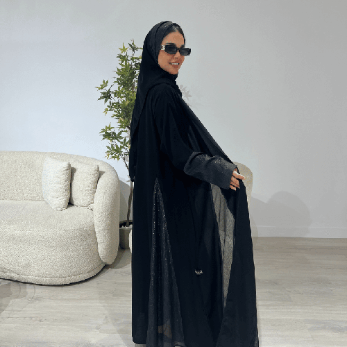 عباية سوداء لف كريب ملكي مع اورقنزا لماع ( عباية نون)