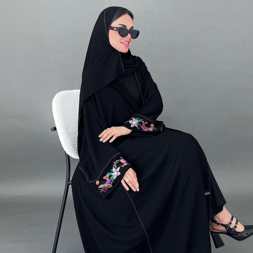 عباية بشت سوداء بتحديد موف وأكمام شك يدوي راقي (عباية حلا)