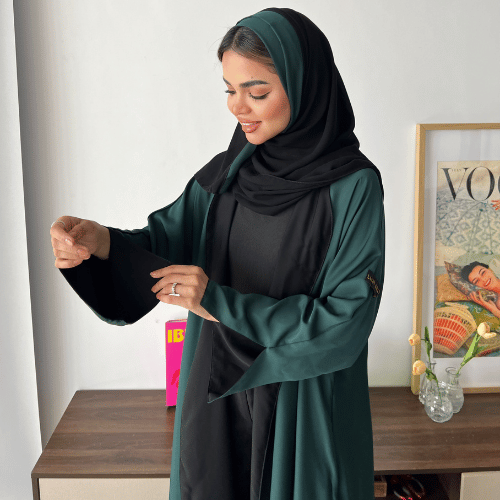 عباية دبل فيس كلوش أخضر وأسود