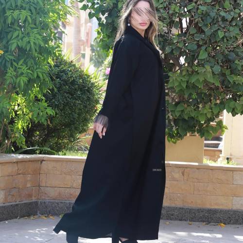 عباية يومية بياقة كلاسيكية وكم تل 