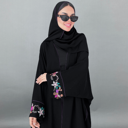 عباية بشت سوداء بتحديد موف وأكمام شك يدوي راقي (عباية حلا)
