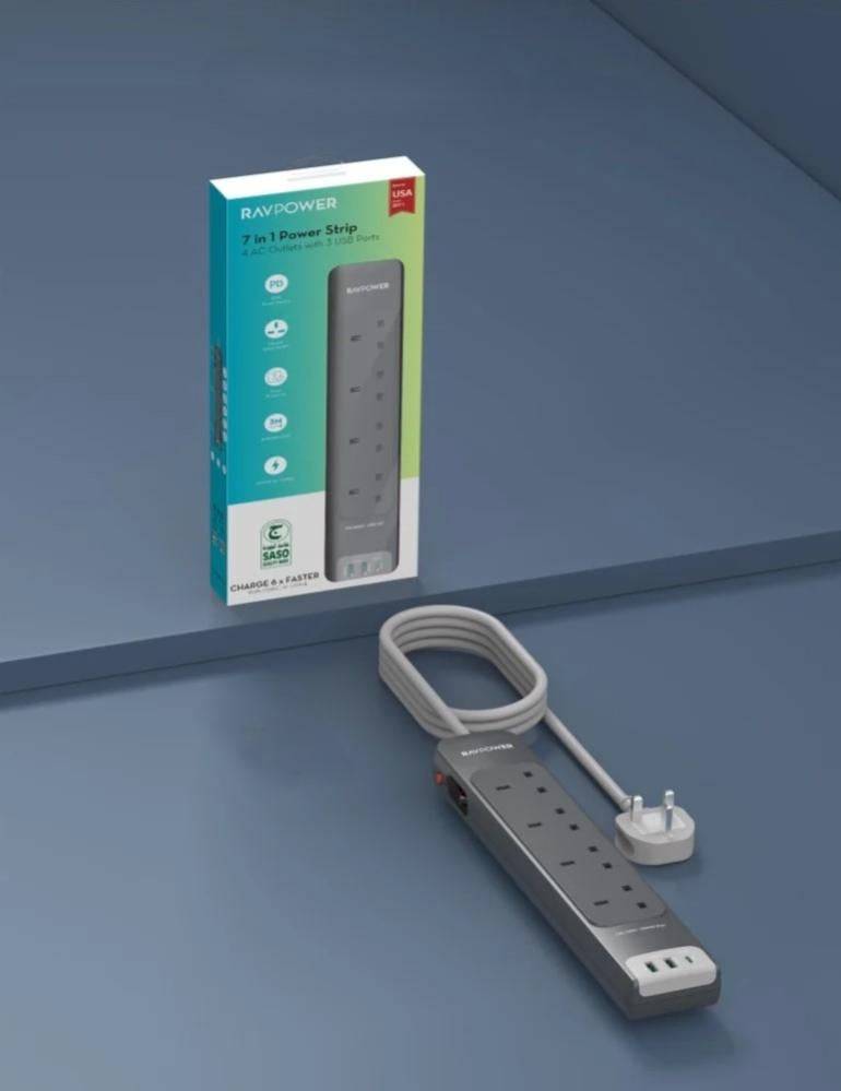 توصيلة 4 منافذ طاقة ومنفذين USB ومنفذ RAVPOWER Type C بطول 1 متر