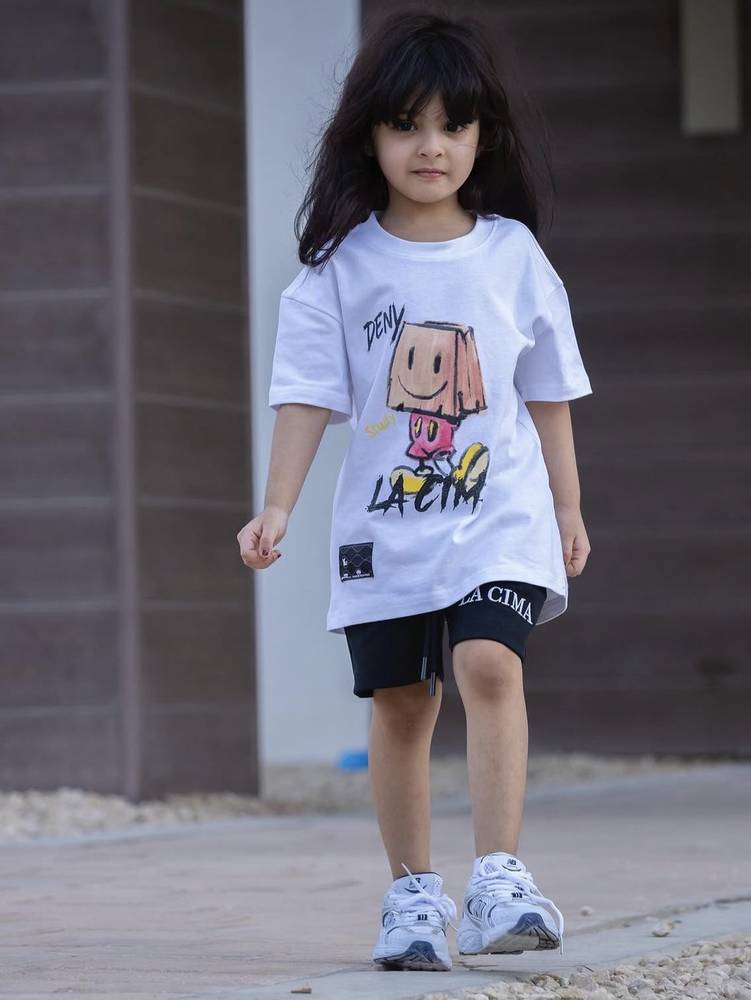 LC kids white t-shirt