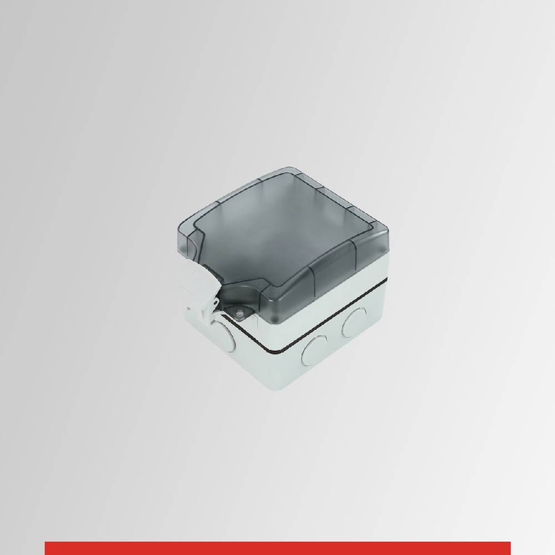غطاء عازل للافياش والمفاتيح  IP65 اسود