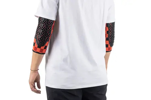 حماية الاكواع SERYT Flow Elbow Checker Red