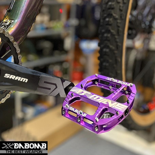 DABOMB AT MINE pedals