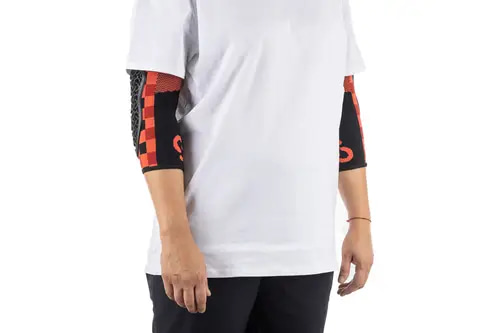 حماية الاكواع SERYT Flow Elbow Checker Red