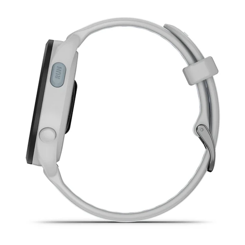 GARMIN Forerunner® 165 Music
