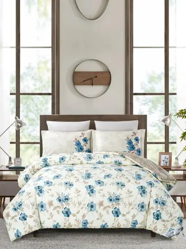 6Pcs King Comforter Set – Fits 200×200 cm Size Bed, Soft Reversible Printed, with Solid Flange Brushed Microfiber Comforter with 350 GSM Down Alternative Filling, Bedding Set.