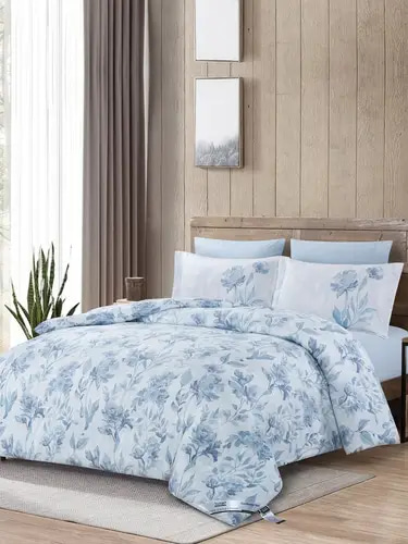Printed 4-Pcs Queen Comforter Bedding Set Fits 160x200cm -Includes Comforter, Fitted Sheet, Pillow Shams & Pillowcases – Soft Microfiber Fabric with Soft 350 GSm Filling