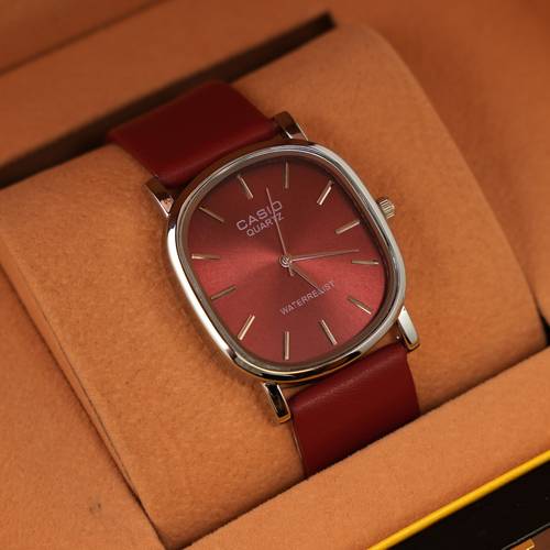 CASIO RED