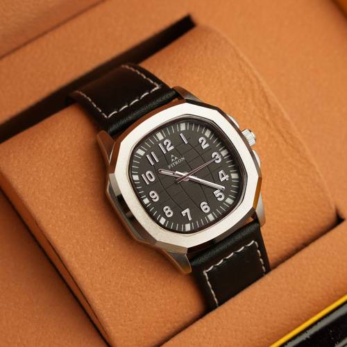 Fitron Leather strap watch