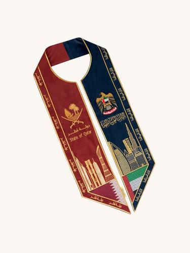 وشاح الإمارات و قطر مثلث