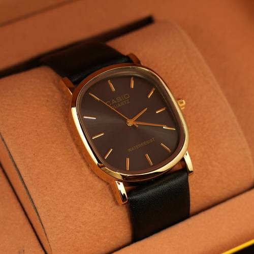 CASIO BLACK GOLD