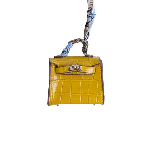 Mini crocodile bag medal