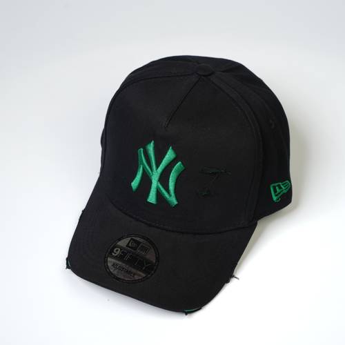 NY Distressed Cap