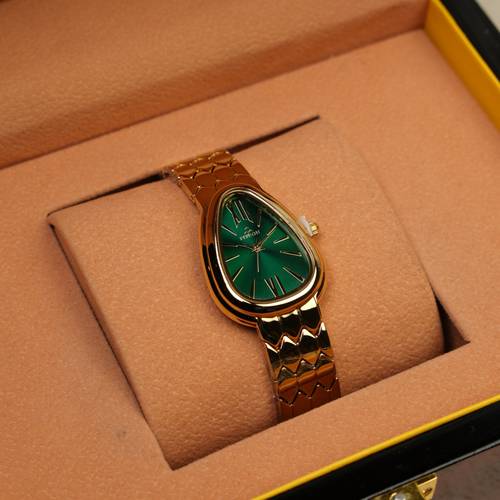 FITRON Elegance Watch-Gold