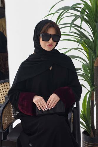 عبايه - تاليا