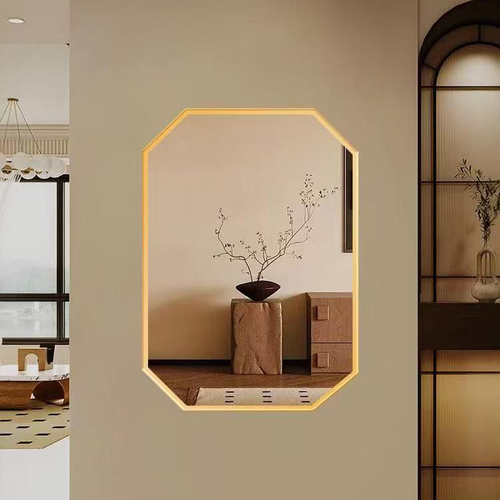 مرآة LED حائطية بتصميم فاخر