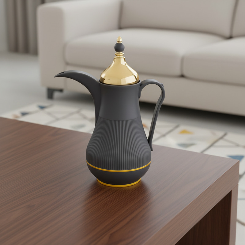 دلة قهوة فاخرة بتصميم أنيق بلمسات ذهبية 1 لتر 