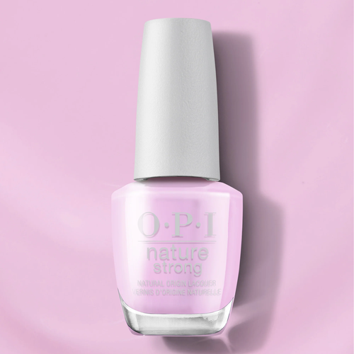 OPI Nature Strong - لون أرجواني طبيعي (NAT 005)
