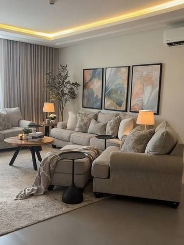 طقم جلوس فاخر بنمط فندقي كلاسيكي - نوفا: تصميم راقي لغرف معيشة أنيقة