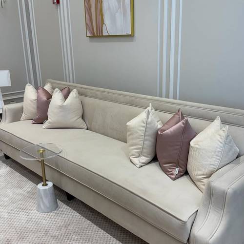 مجلس مودرن راقٍ بلونين بتصميم عصري فاخر  Luxury Modern Dual-Tone Majlis Sofa Set