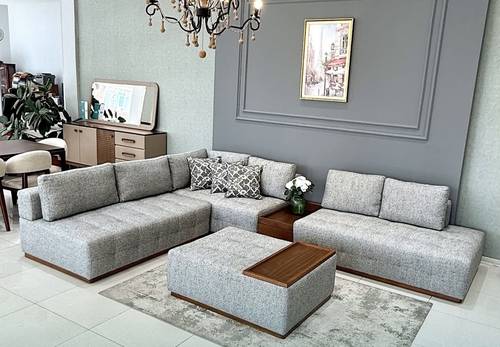  كنب زاوية مودرن لون الرمادي الفاتح مع طاولة مدمجة  Modern L-Shaped Seater Sofa Set in Light Gray with Built-in Table