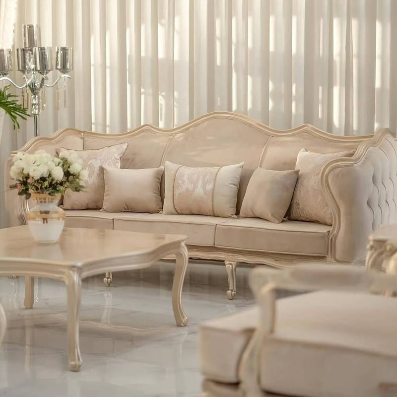 Luxury Classic Beige Sofa Set - طقم كنب كلاسيكي فاخر بيج