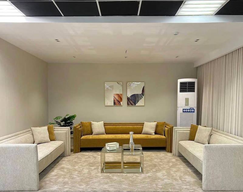 كنب الأناقة العصرية - Modern Elegance Sofa
