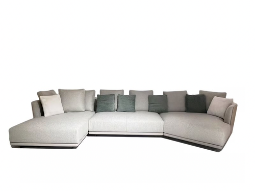 Luxury Italian Cleo Curved Sofa - كنب كليو الفاخر الإيطالي بتصميم منحني
