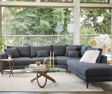كنبة زاوية أنيقة من خشب السويدي - Elegant Corner Sofa Made of Swedish Wood