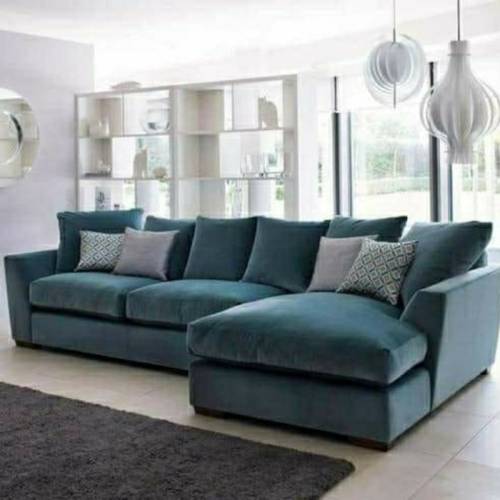 Luxury Blue Velvet Sofa - كنبة مخملية زرقاء فاخرة
