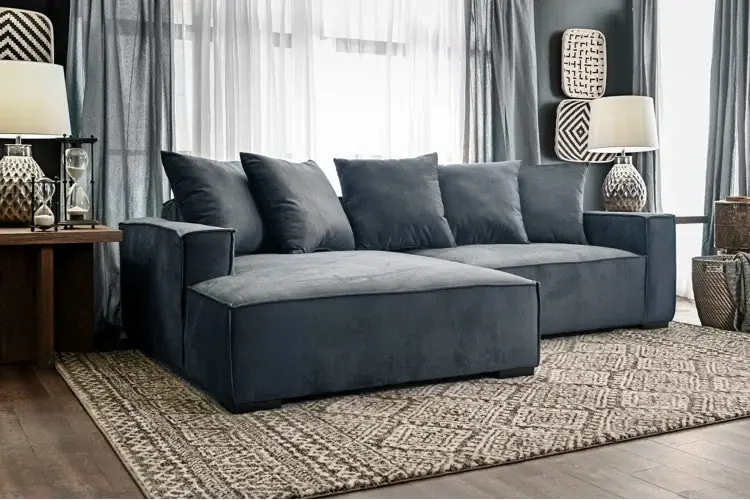 كنب زاوية رمادي فاخر - راحة وأناقة لمنزلك - Luxurious Gray Corner Sofa - Comfort and Elegance for Your Home
