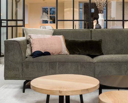 أريكة سوفت عصرية، متوفرة بألوان وأقمشة مختلفة - Modern Soft Sofa, Available in Different Colors and Fabrics
