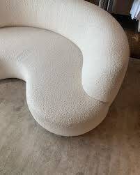 كنبة 3 مقاعد بوكليه وخشب سويدي - أبيض, 3-Seater Boucle and Swedish Wood Sofa - White
