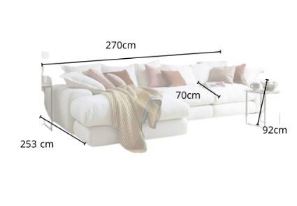 كنبة مخمل أبيض بخشب سويدي - White Velvet Sofa with Swedish Wood